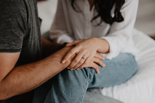 How-Men-Can-Support-Their-Partners-During-Their-Periods